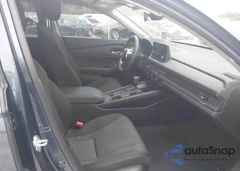 2025 Honda Accord Se из США, поврежденный, VIN 1HGCY1F45SA042281